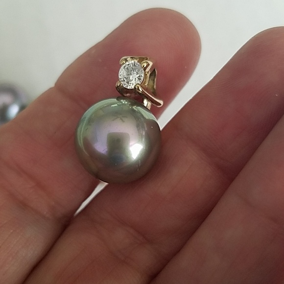 Majorica 12mm Grey Pearl Pendant Necklace - Picture 7 of 8